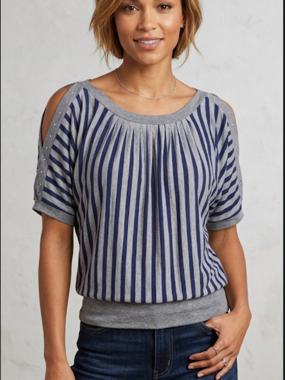 Suzy Shier Striped Accordion Pleated Split Sleeve Boxy Fit Top